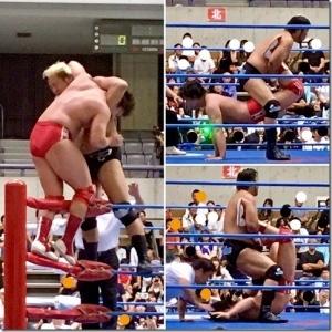 諏訪魔選手がエビぞりの技などで 野村選手を攻めている試合中の3枚の写真